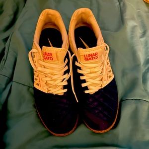 Lunar Gato Hyperfuse Nike gym shoes